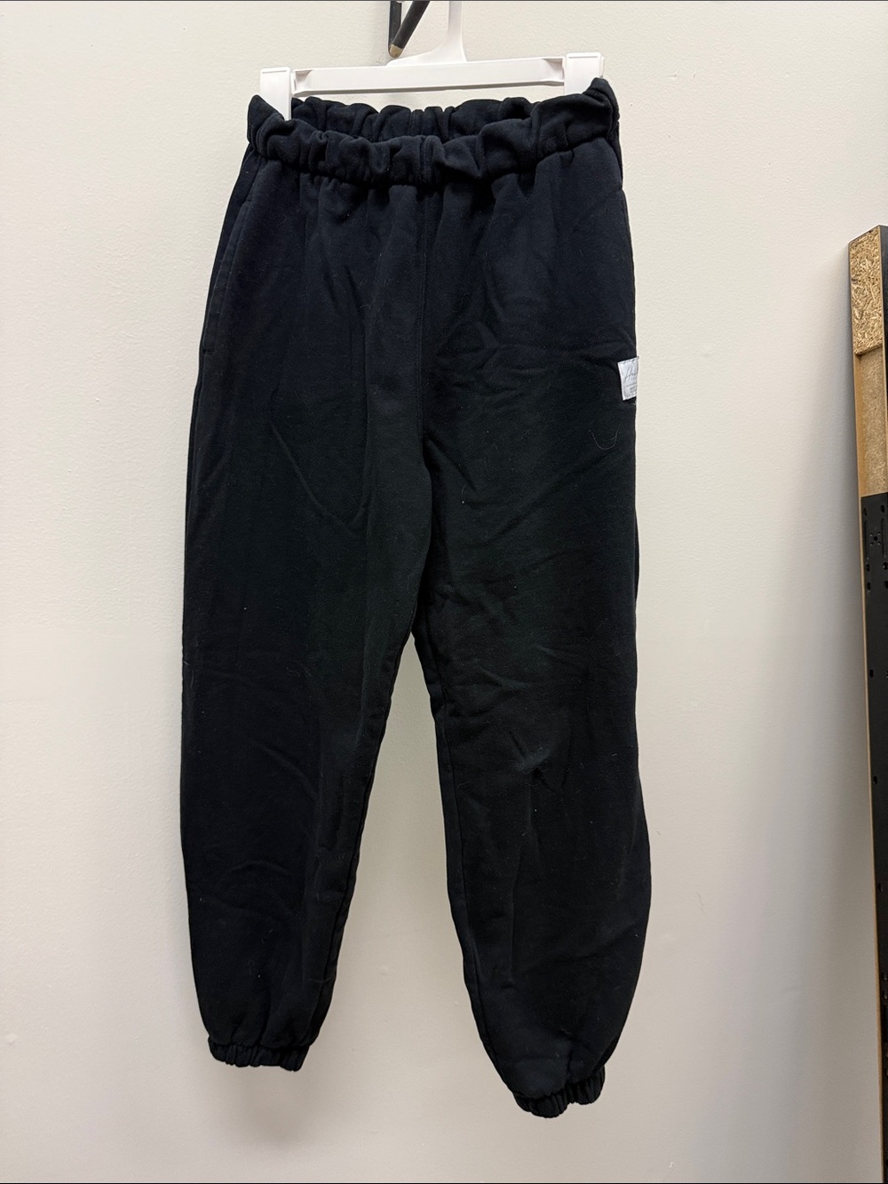 Hollister Women’s Black Elastic-Waist Jogger Sweatpants